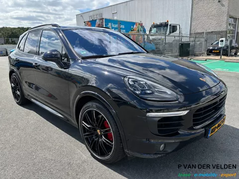 Porsche Cayenne 4.2 D S