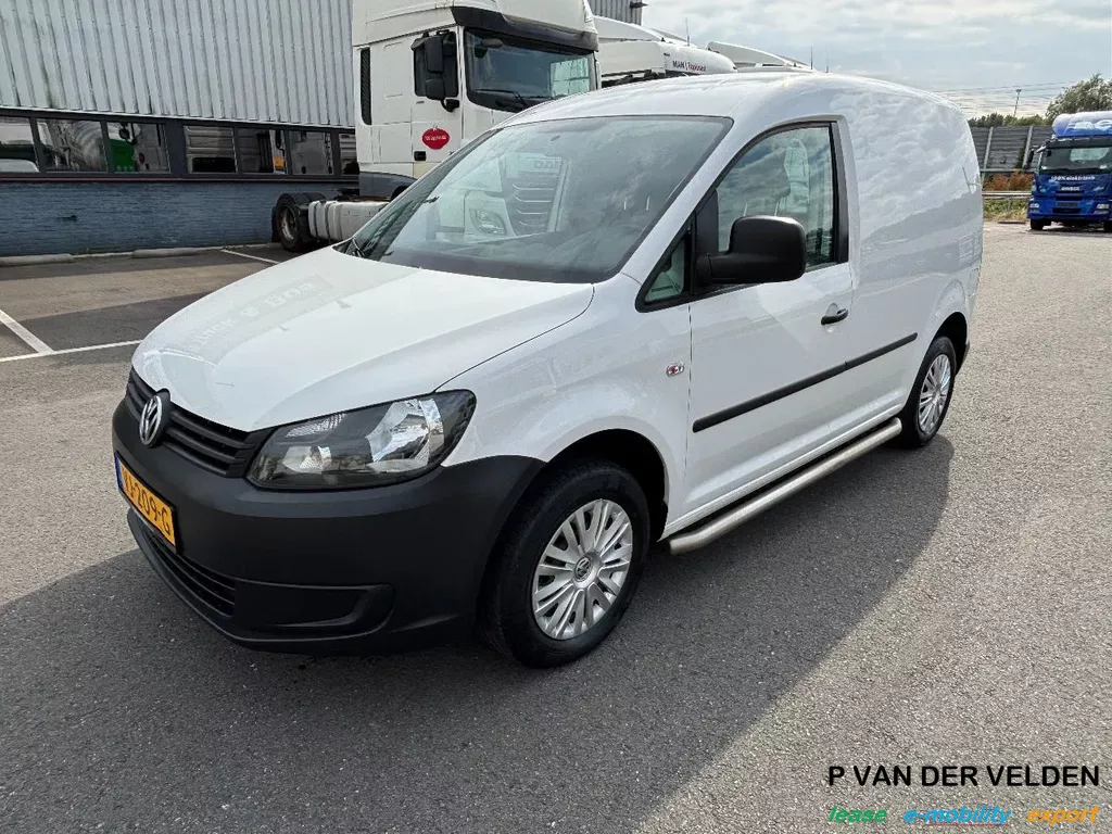 Volkswagen Caddy | 102 pk | 130.000 km | 2014 |