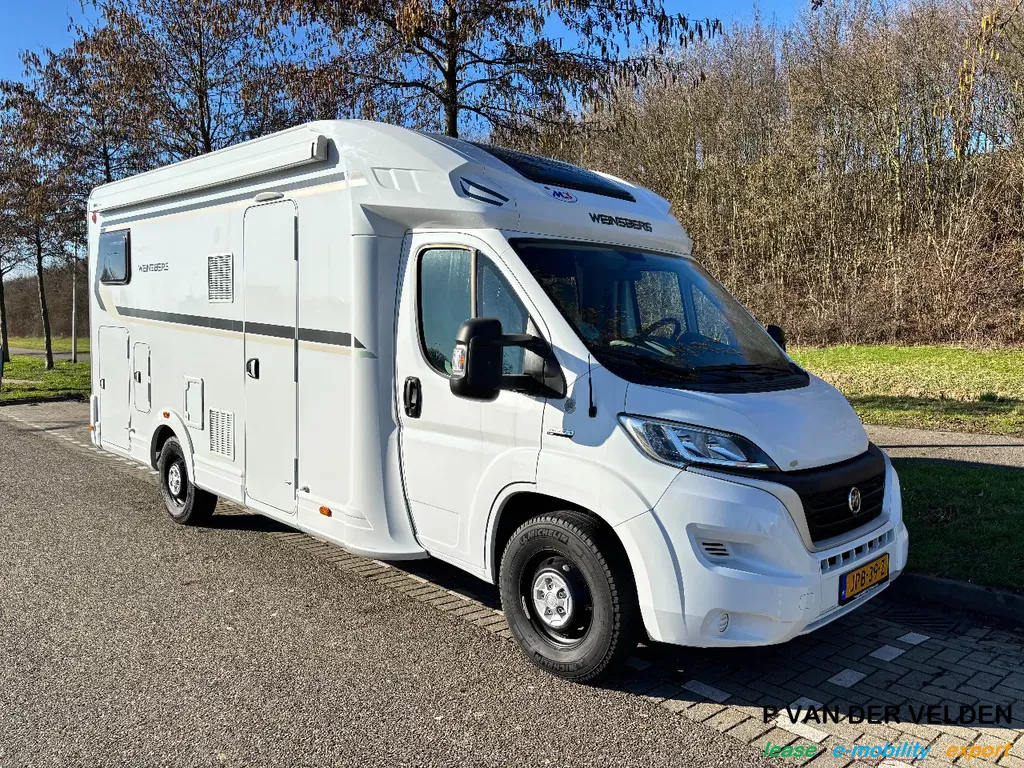 Fiat Ducato Weinsberg | CARASUITE | 650MG | 140 pk | 5 pers. | 2022 |