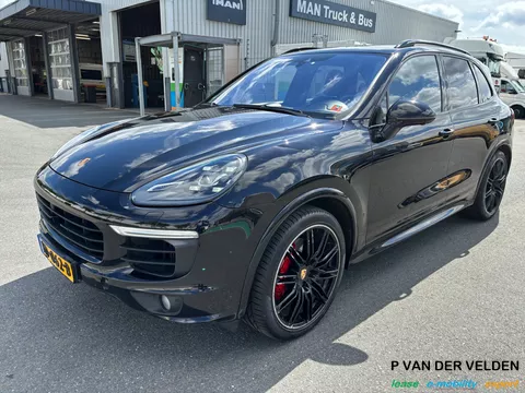 Porsche Cayenne 4.2 D S
